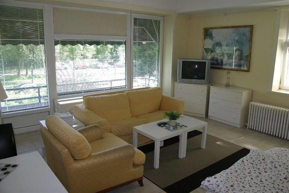 Hostel Studio